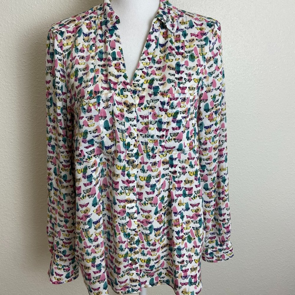 Anthropologie Maeve Rochelle Butterflies blouse  V-neck Long sleeves